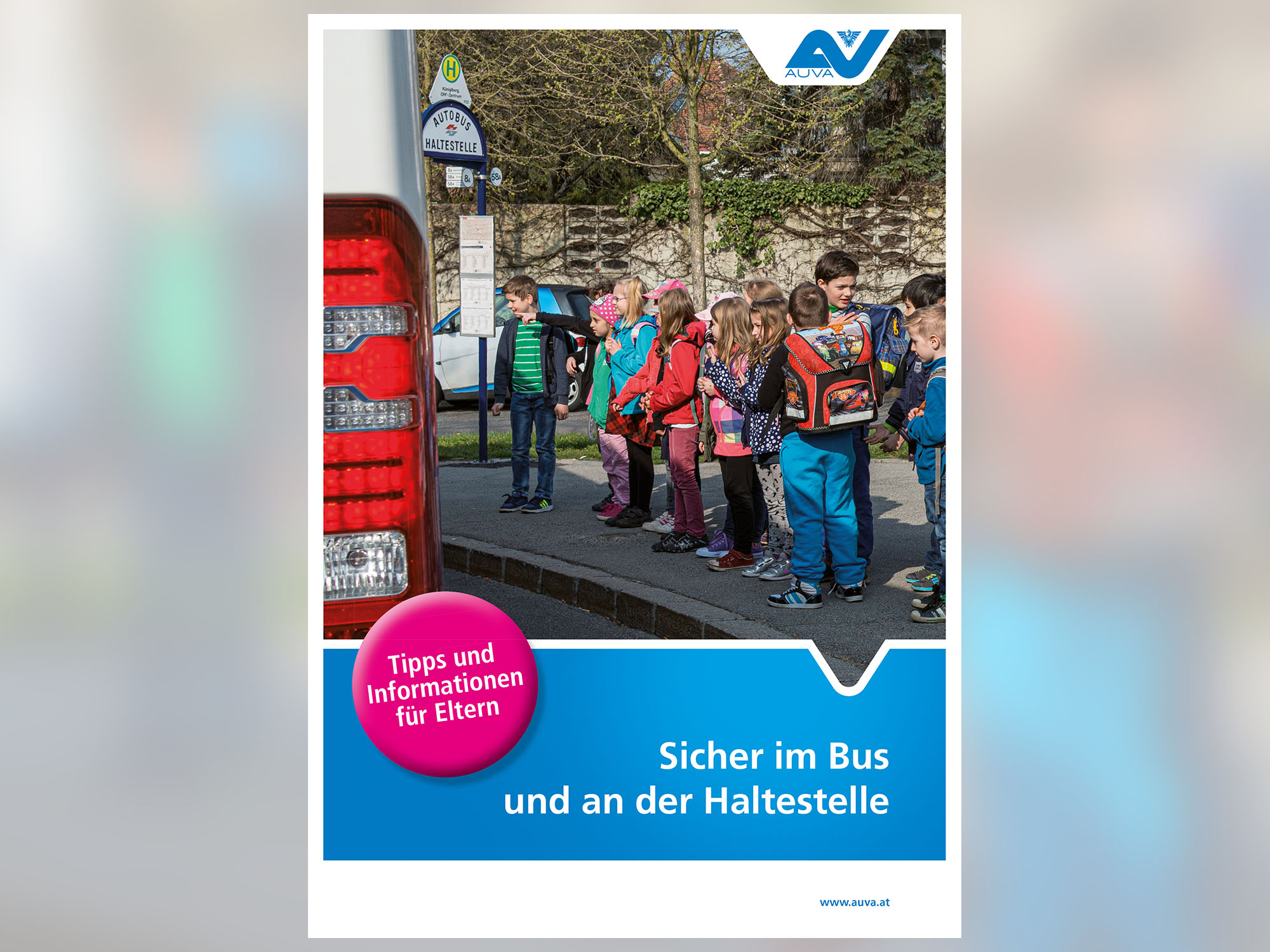 Cover der AUVA-Broschüre "Sicher im Bus und an der Haltestelle"